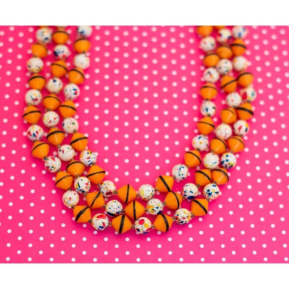 Vintage Vibrant Orange & Painted White Beaded Necklace by Hong Kong 18 inch - P1 - Picture 1 of 3